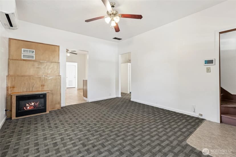Property photo for 714 S Gold Street, Centralia photo 4