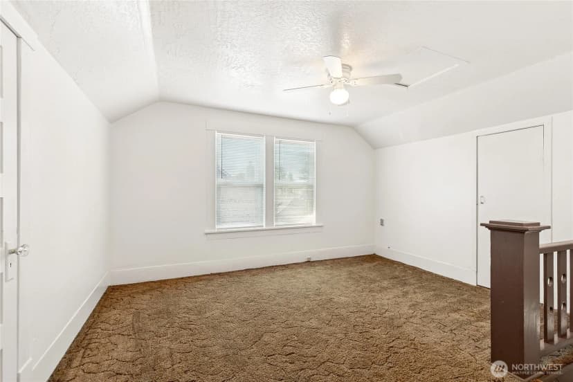 Property photo for 714 S Gold Street, Centralia photo 14