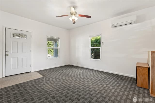 Property photo for 714 S Gold Street, Centralia photo 5