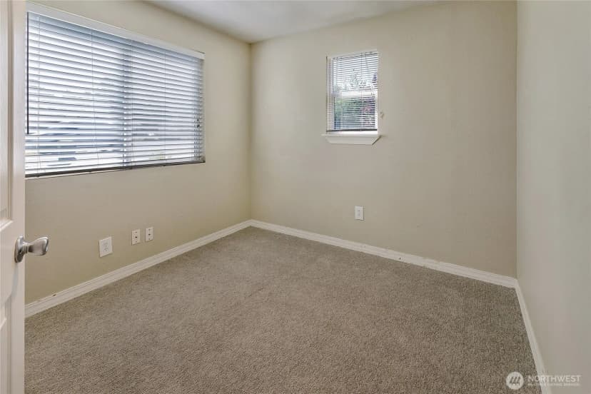 Property photo for 1234 14th Street Sw, Puyallup photo 12
