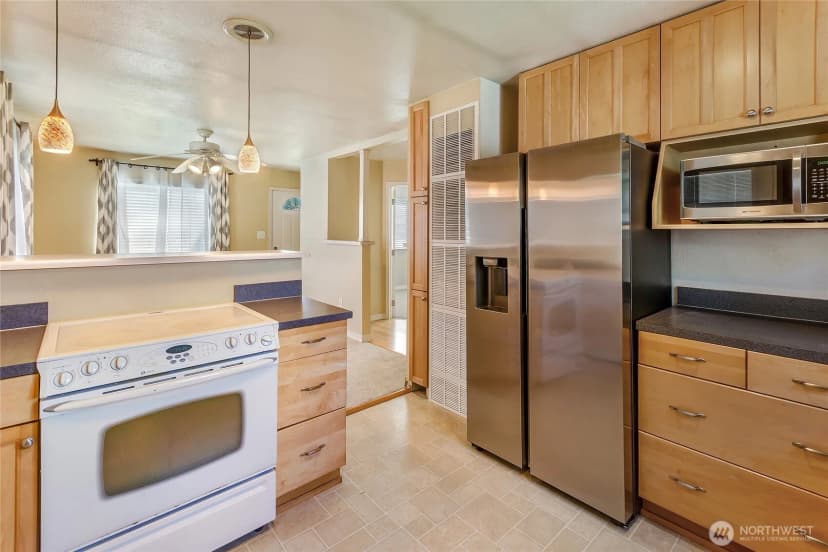 Property photo for 1234 14th Street Sw, Puyallup photo 10
