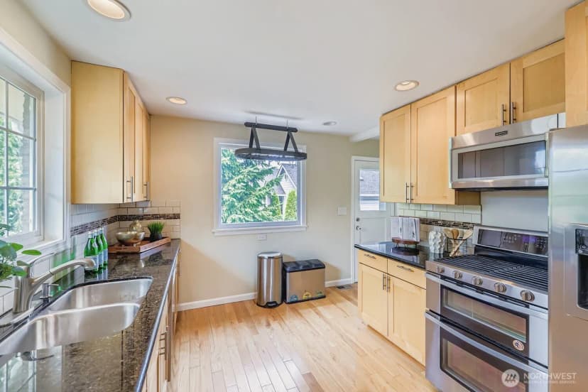 Property photo for 23001 Brier Road, Brier photo 8