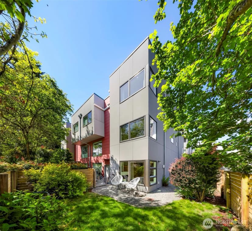 Property photo for 8363 29th Avenue Nw, Seattle photo 28