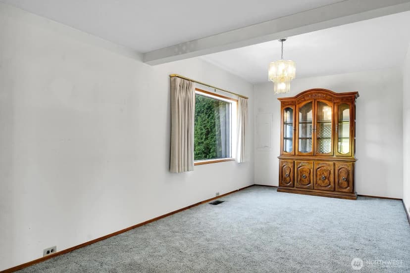 Property photo for 7502 14th Avenue Sw, Seattle photo 6