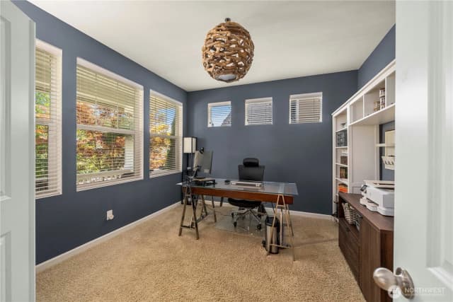 Property photo for 27472 214th Avenue Se, Maple Valley photo 4
