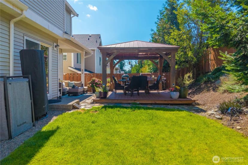 Property photo for 27472 214th Avenue Se, Maple Valley photo 32