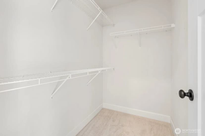Property photo for 1362 Williamsburg Walk Ne #98029, Issaquah photo 21