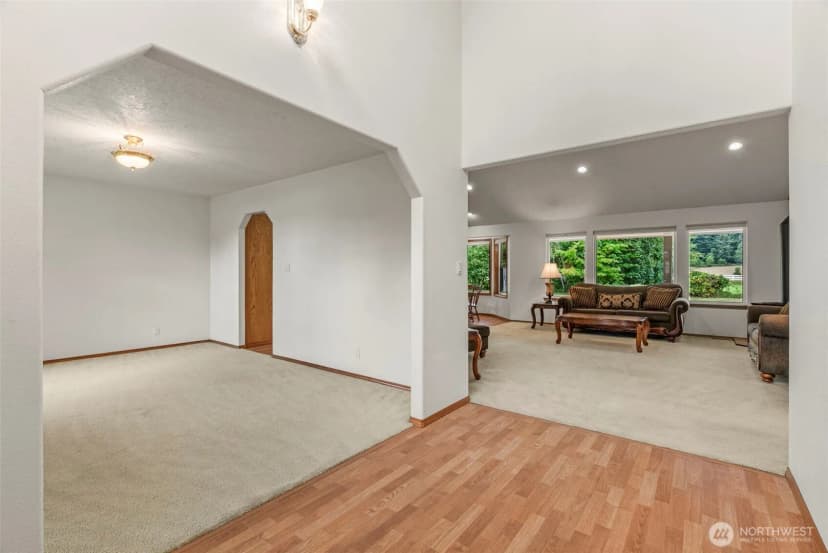 Property photo for 16 Monroe Drive, Cathlamet photo 14