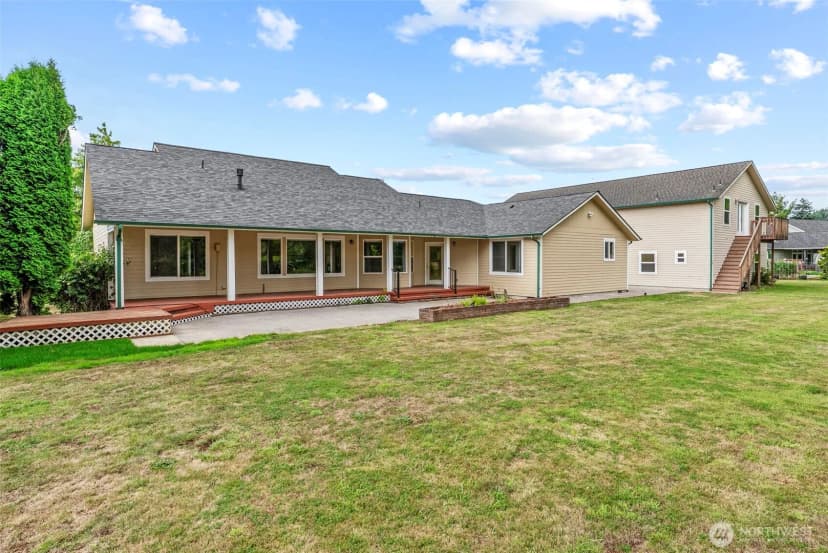 Property photo for 16 Monroe Drive, Cathlamet photo 10