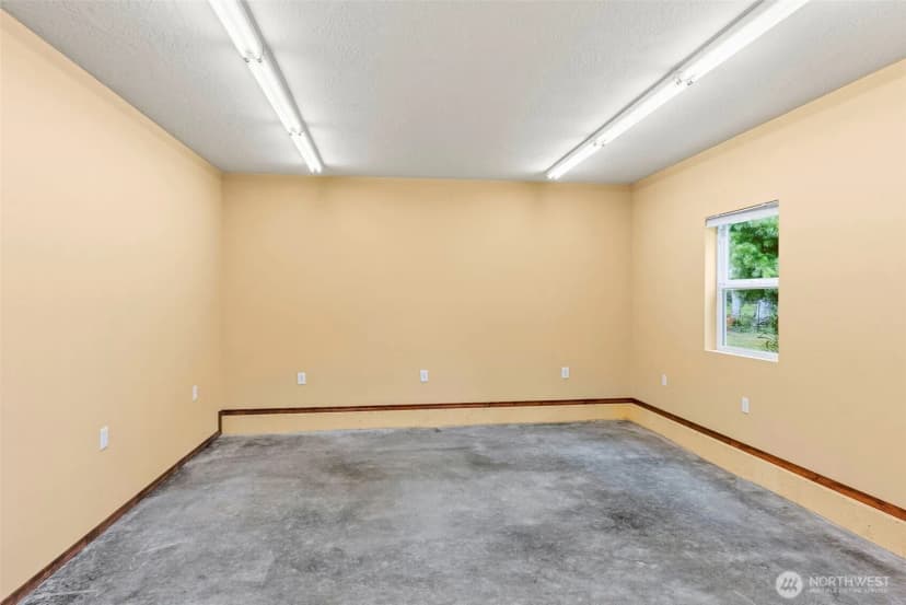 Property photo for 16 Monroe Drive, Cathlamet photo 39