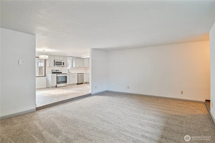 Property photo for 2661 Maple Street, Longview photo 6