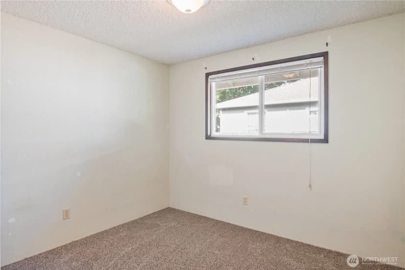 Property photo for 2661 Maple Street, Longview photo 19