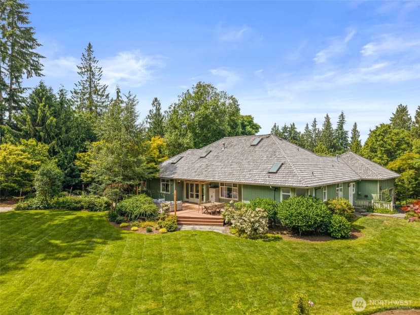 Property photo for 14300 227th Avenue Ne, Woodinville photo 36