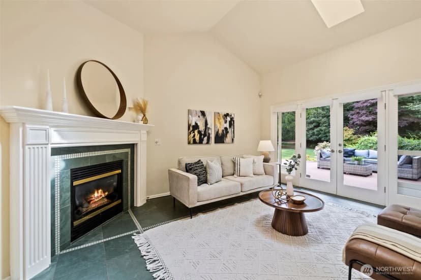 Property photo for 14300 227th Avenue Ne, Woodinville photo 14