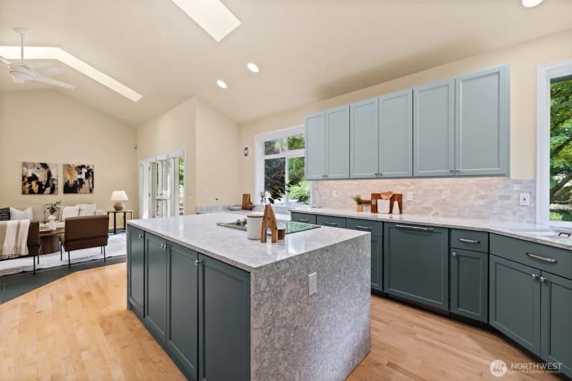 Property photo for 14300 227th Avenue Ne, Woodinville photo 13