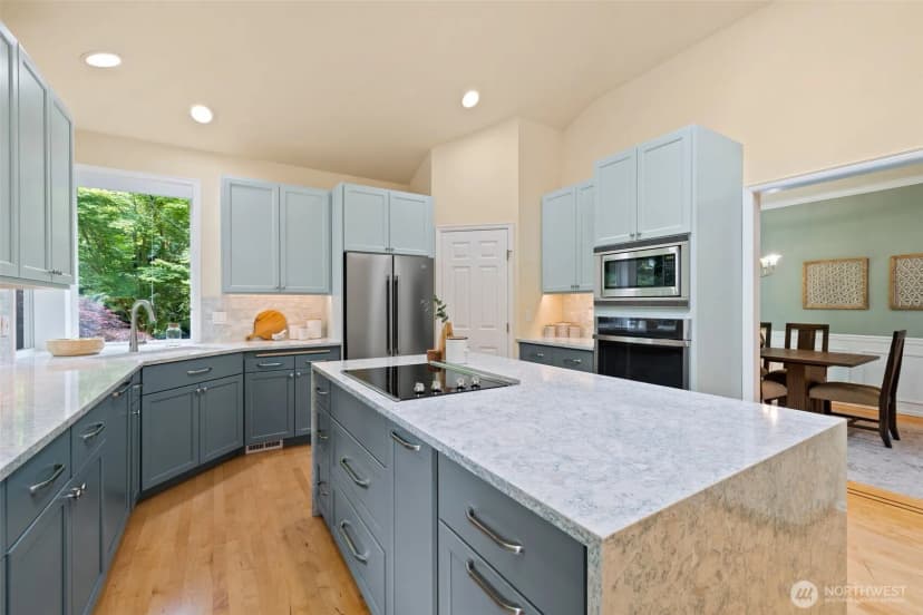 Property photo for 14300 227th Avenue Ne, Woodinville photo 10