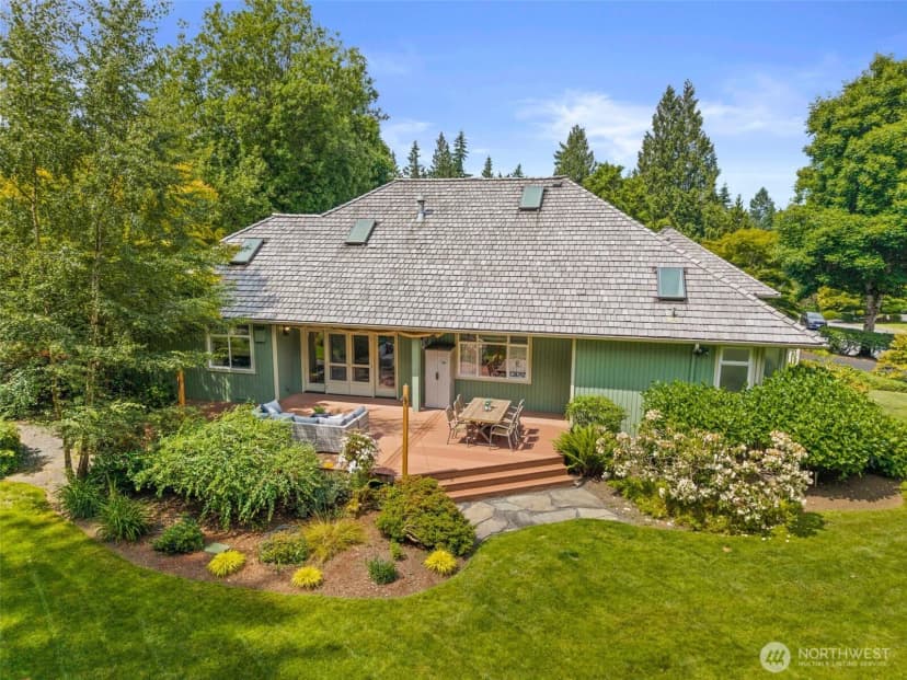Property photo for 14300 227th Avenue Ne, Woodinville photo 33