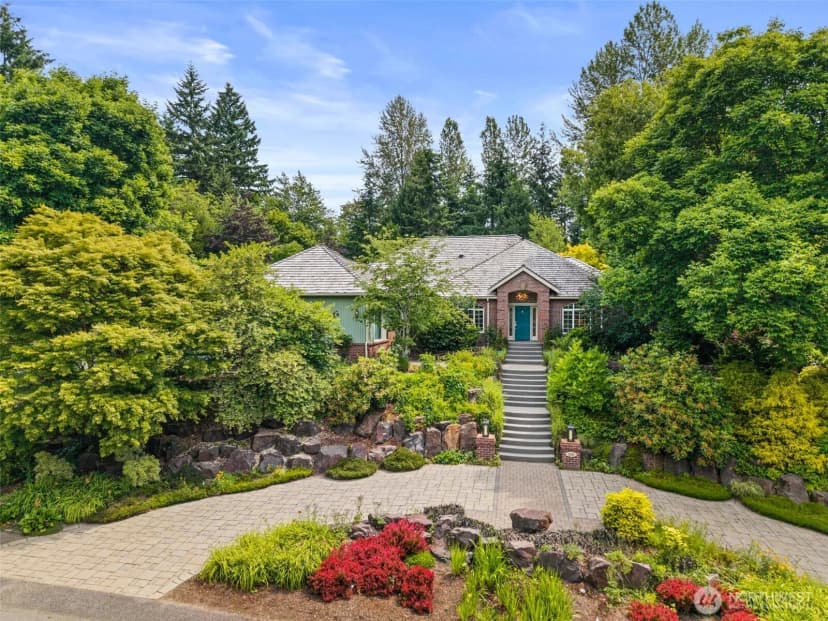 Property photo for 14300 227th Avenue Ne, Woodinville photo 37