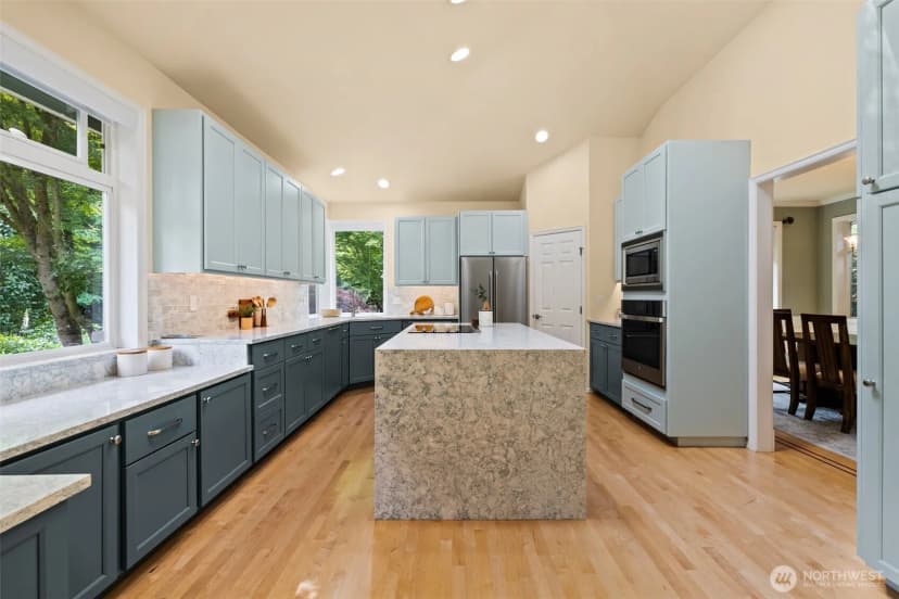 Property photo for 14300 227th Avenue Ne, Woodinville photo 18
