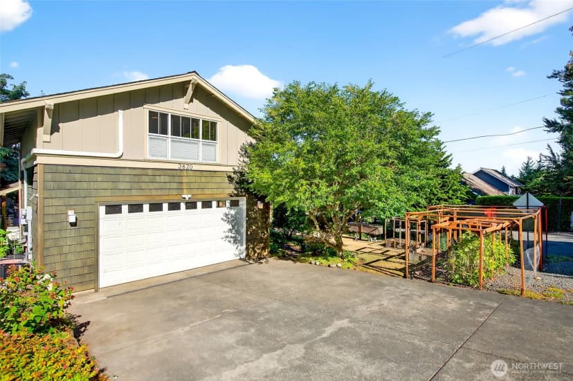 Property photo for 3820 Fielding Avenue, Bellingham photo 31