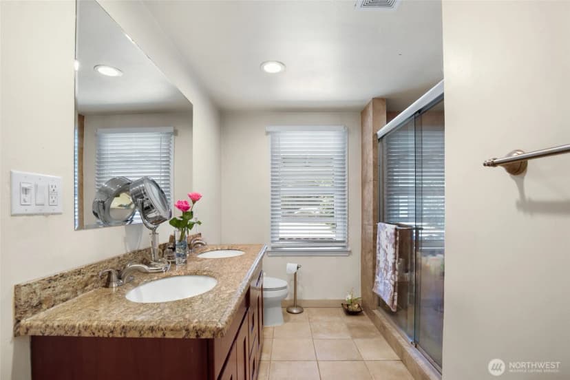 Property photo for 11424 69th Place S, Seattle photo 21