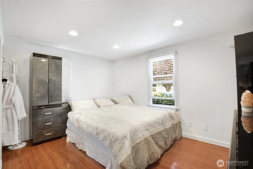 Property photo for 11424 69th Place S, Seattle photo 20