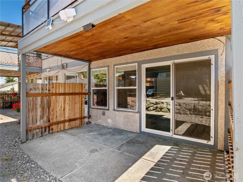 Property photo for 13041 12th Avenue Sw, Burien photo 29