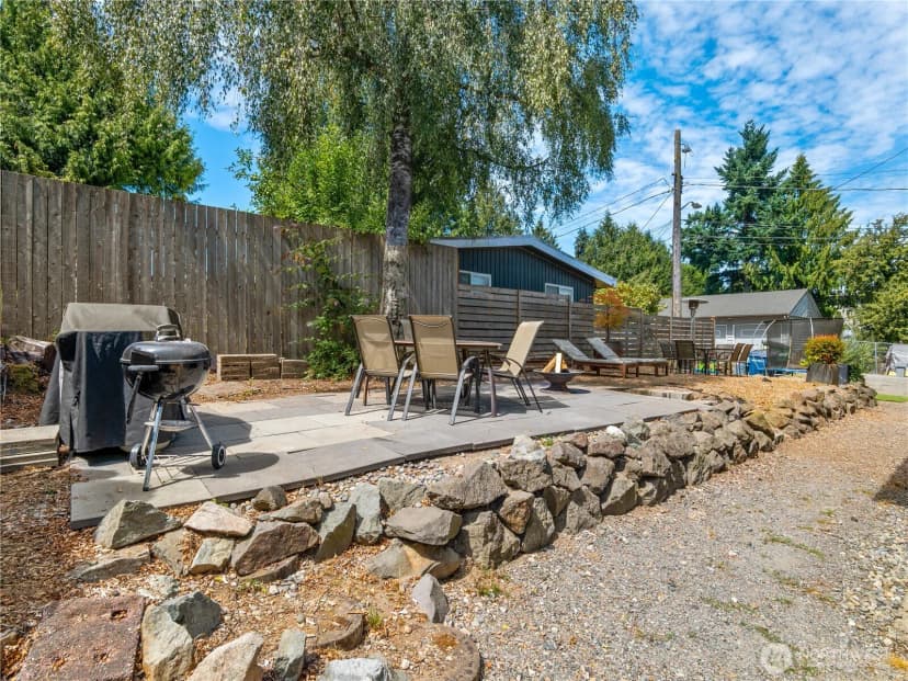 Property photo for 13041 12th Avenue Sw, Burien photo 33