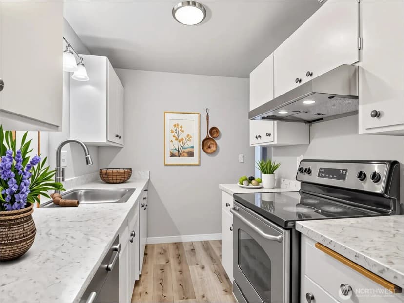 Property photo for 13041 12th Avenue Sw, Burien photo 9