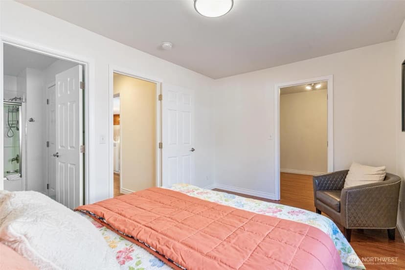 Property photo for 5920 157th Street Sw, Edmonds photo 17