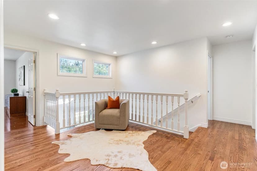 Property photo for 5920 157th Street Sw, Edmonds photo 20