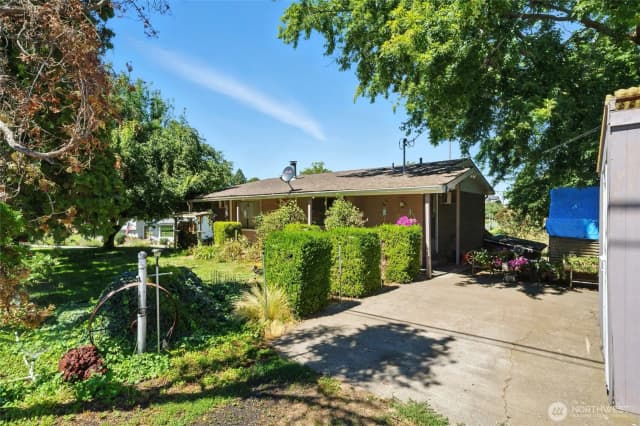 Property photo for 960 Brickner Rd, College Place photo 4