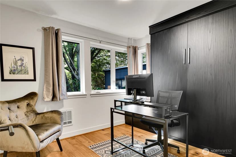 Property photo for 2375 Minor Avenue E, Seattle photo 22