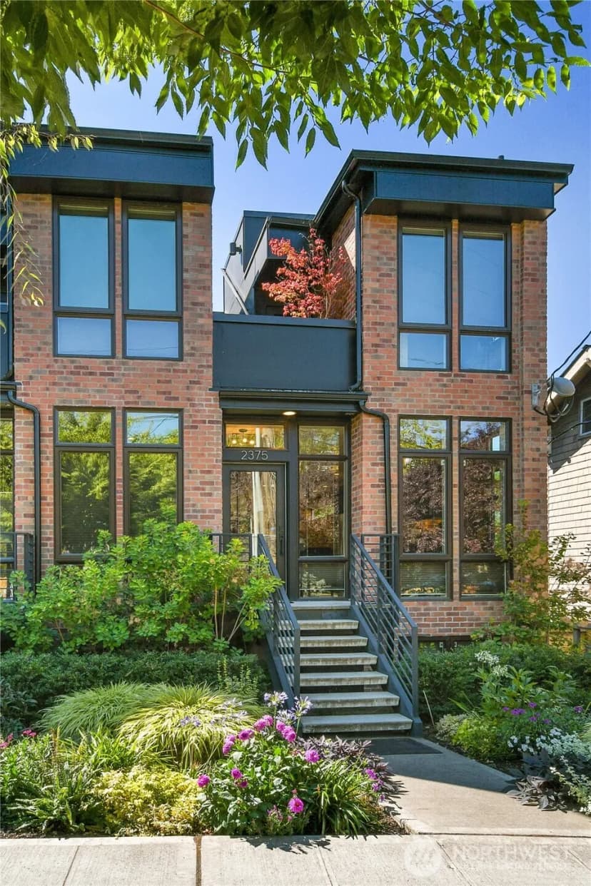 Property photo for 2375 Minor Avenue E, Seattle photo 38