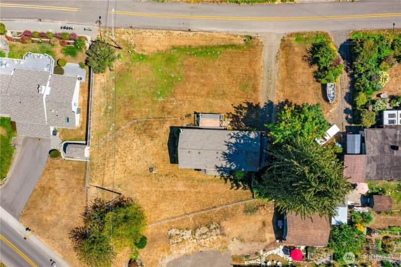 Property photo for 2372 Valley Avenue E, Port Orchard photo 34