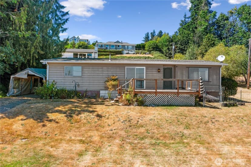Property photo for 2372 Valley Avenue E, Port Orchard photo 2