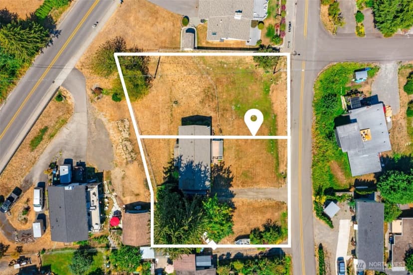 Property photo for 2372 Valley Avenue E, Port Orchard photo 5
