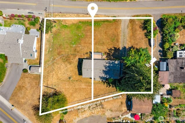 Property photo for 2372 Valley Avenue E, Port Orchard photo 4