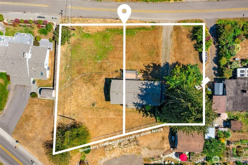 Property photo for 2372 Valley Avenue E, Port Orchard photo 4