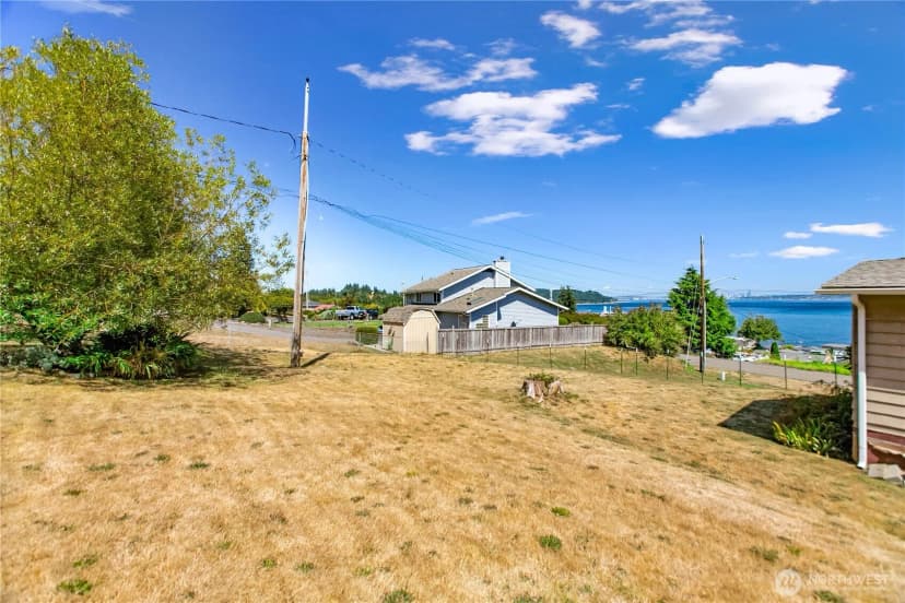 Property photo for 2372 Valley Avenue E, Port Orchard photo 32