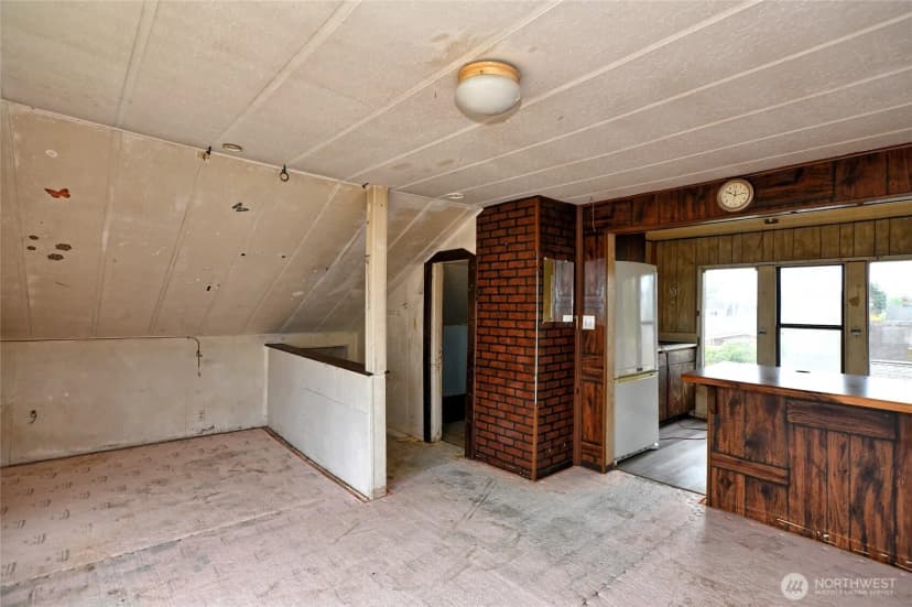 Property photo for 1703 Oakes Avenue, Everett photo 36