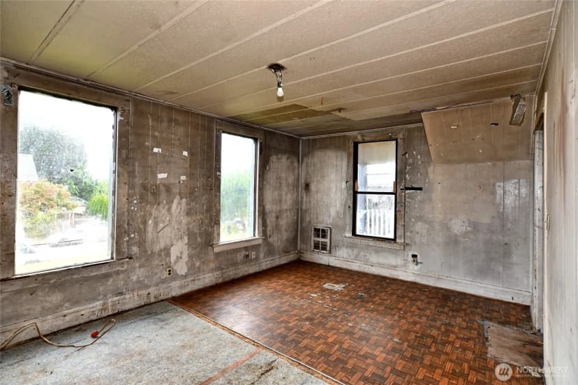 Property photo for 1703 Oakes Avenue, Everett photo 23