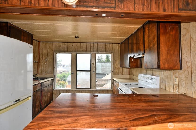 Property photo for 1703 Oakes Avenue, Everett photo 9