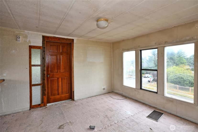 Property photo for 1703 Oakes Avenue, Everett photo 31