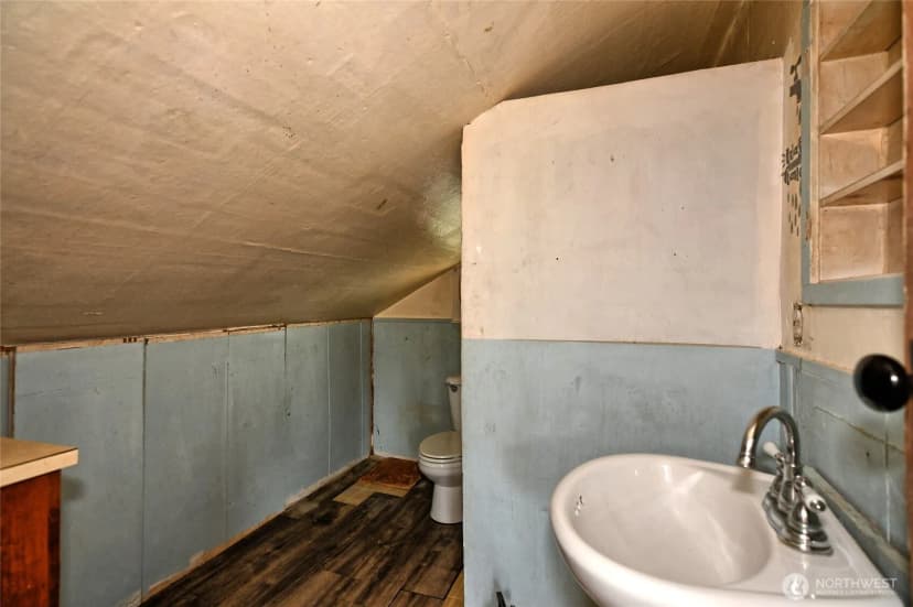 Property photo for 1703 Oakes Avenue, Everett photo 30