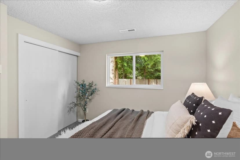 Property photo for 9418 55th Drive Ne, Marysville photo 17