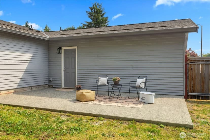 Property photo for 9418 55th Drive Ne, Marysville photo 22
