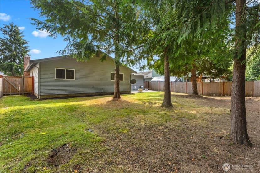 Property photo for 9418 55th Drive Ne, Marysville photo 23