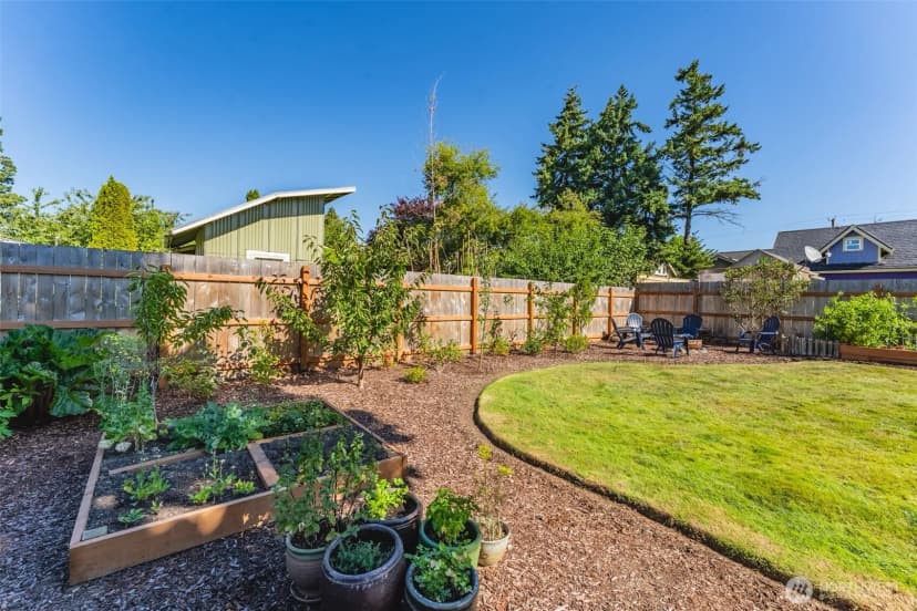 Property photo for 2409 F Street, Bellingham photo 32