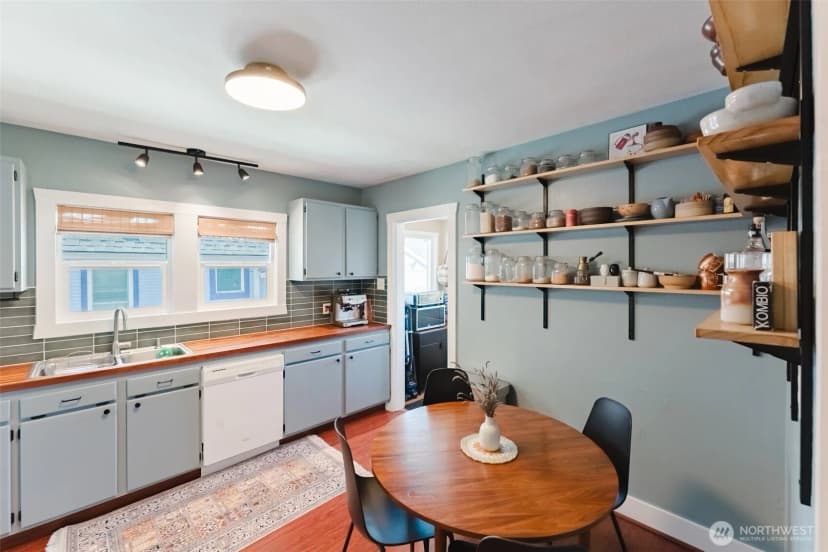 Property photo for 2409 F Street, Bellingham photo 14